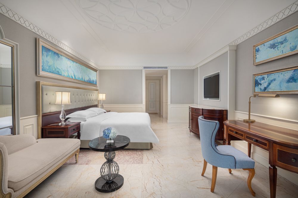 Crowne Plaza Standard Sea View High Room (ex.Super Sea View), Crowne Plaza Resort Sanya Bay 5*
