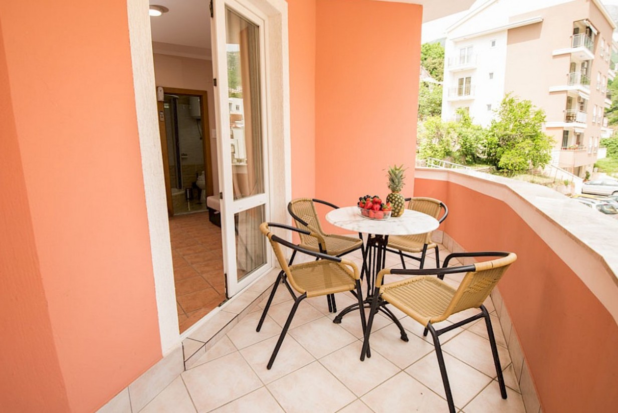 Studio 04, Sofija Apartments 4*