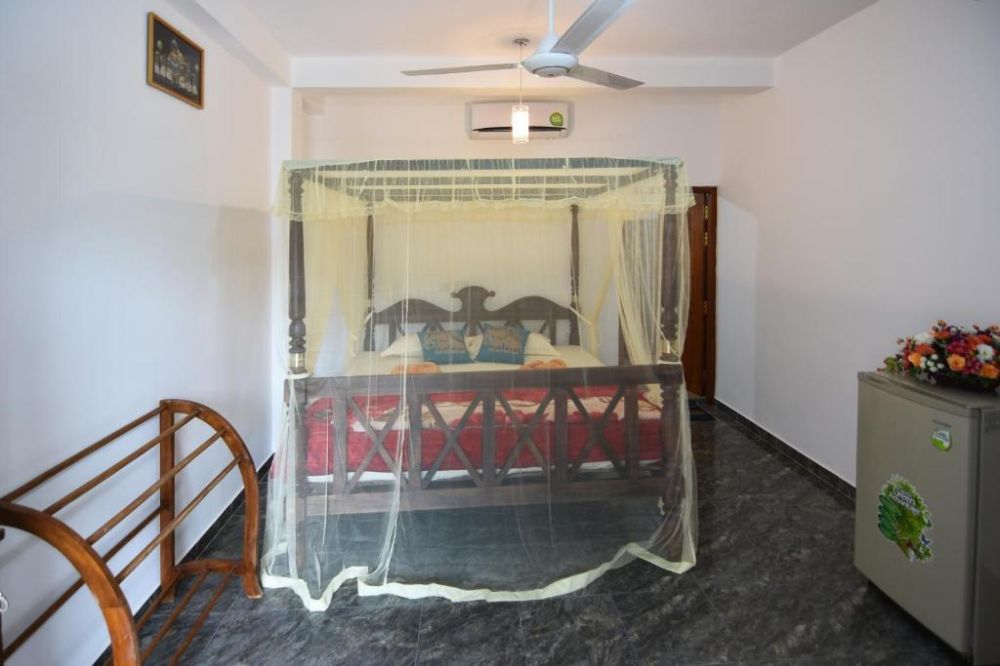 Deluxe Room A/C, The Lodge Unawatuna 