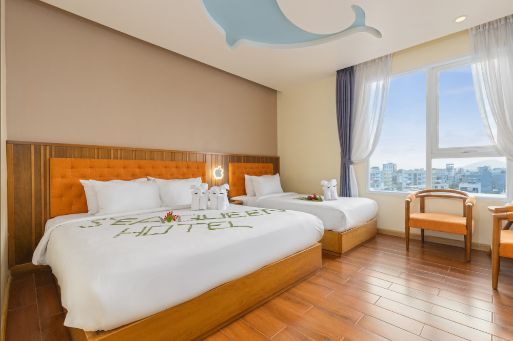 Family TRPL, Sea Queen Hotel 3*