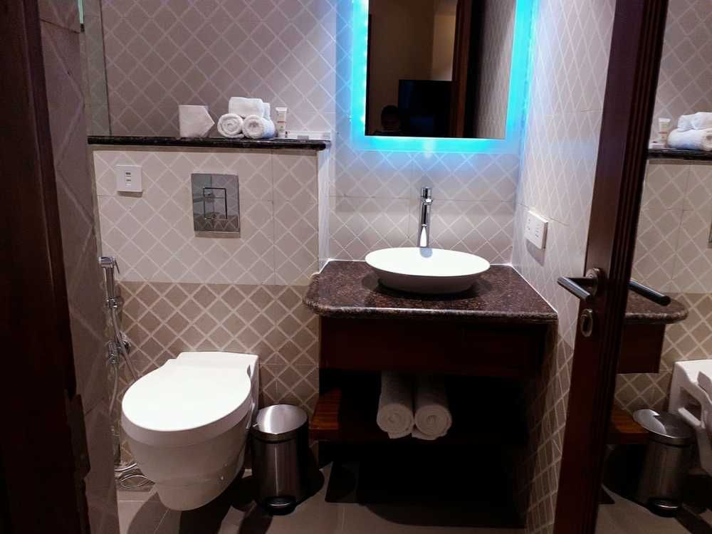 Superior, Sea Breeze Sarovar Portico (ex.Sea Breeze Max Resort & Spa) 4*