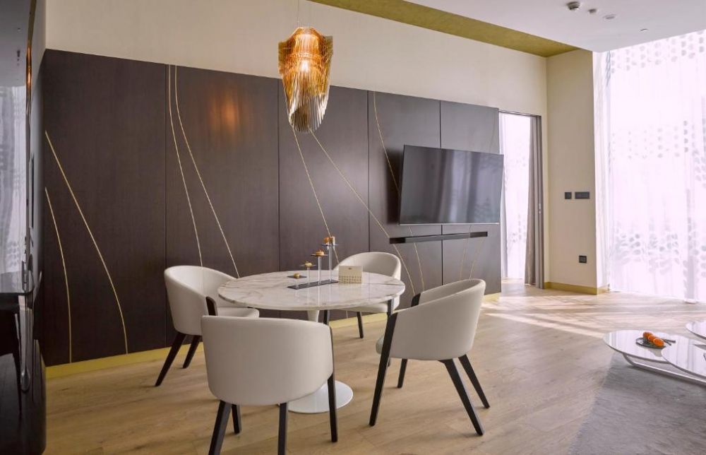 Personality Suite, ME by Meliá Dubai 5*