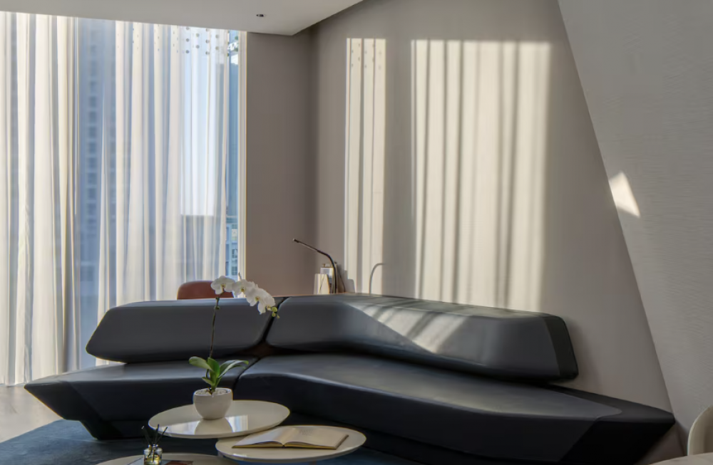 Studio Me Suite With Jacuzzi Burj Khalifa View, ME by Meliá Dubai 5*