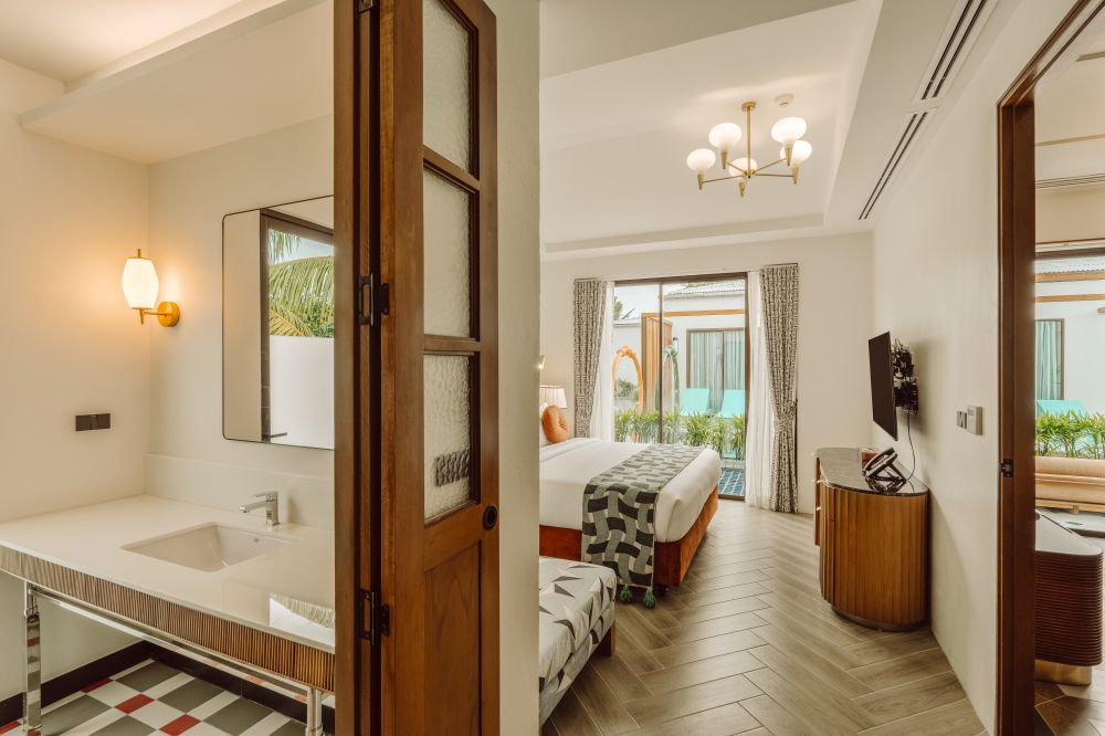 Caelum 2-Bedroom Suite Villa with Lagoon Access, Sugar Marina Resort - Lagoon Villas Naiyang Beach 4*