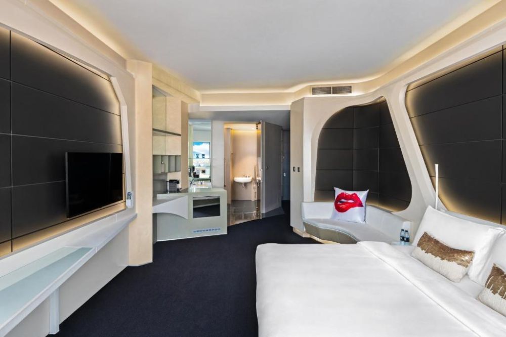 Deluxe Room/ Canal View, V Hotel Curio Collection by Hilton (Adults Only 18+) 5*
