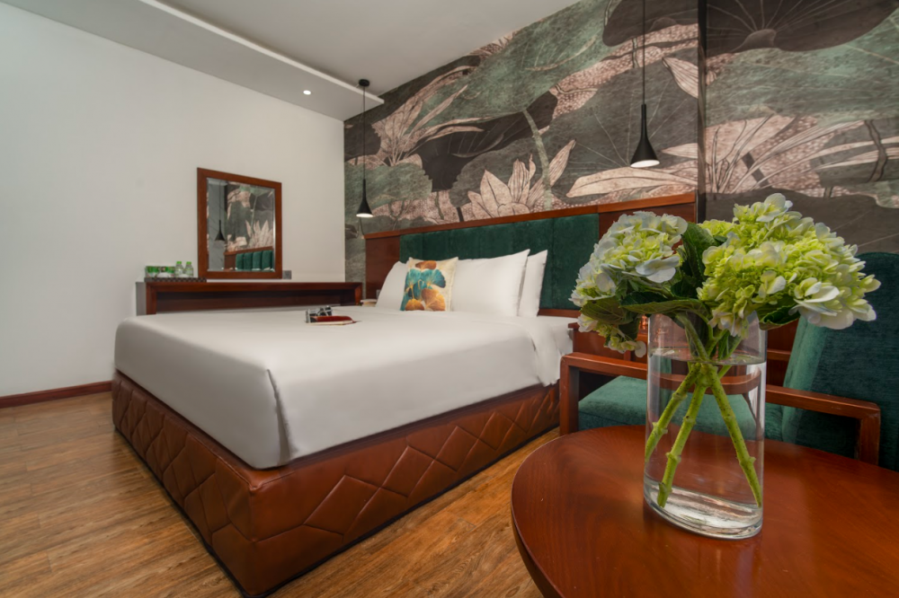 Deluxe, Crystal Hotel Danang 3*