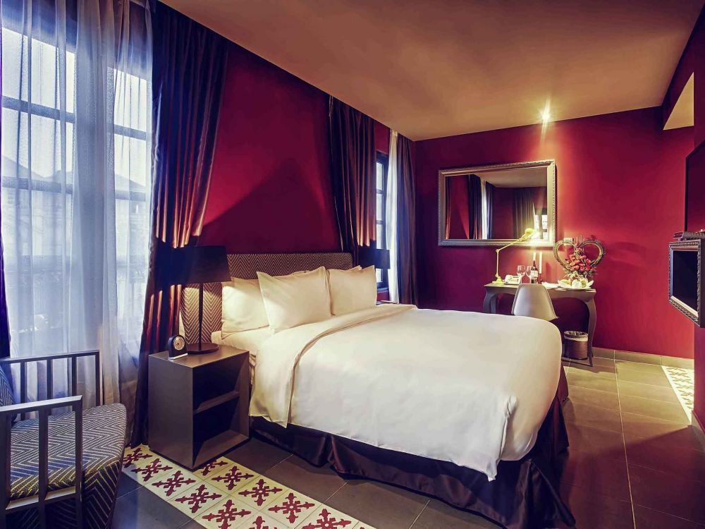 Deluxe, Mercure Danang French Village Bana Hills 4*