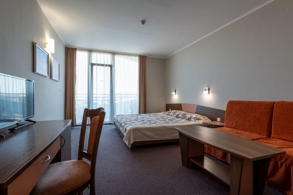 Standard Room, Trakia Plaza Hotel 4*