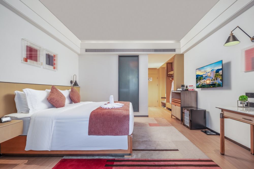Mountain View (Sky Garden), Sanya Yalong Bay No.99 Suite Resort Hotel 4*