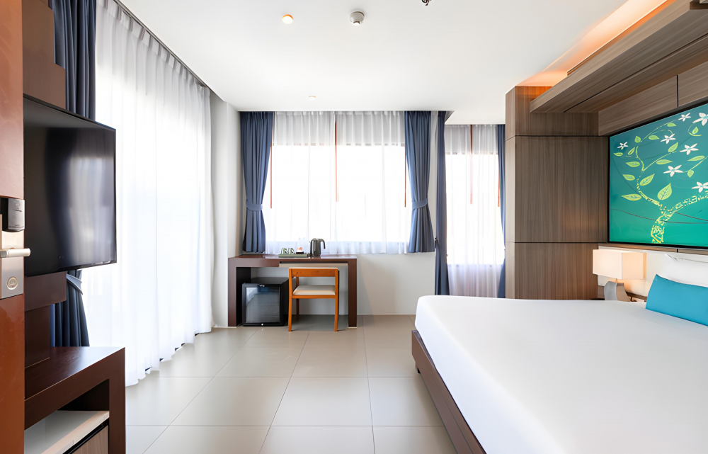Premium Deluxe, The Marina Phuket Hotel 4*