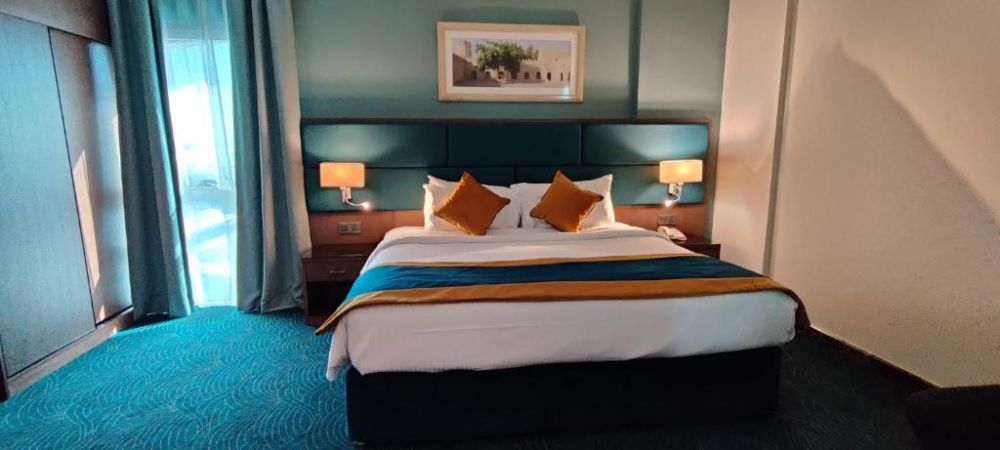 Season Suite, DoubleTree by Hilton Dubai Port Saeed (ex. City Seasons Dubai Hotel) 4*