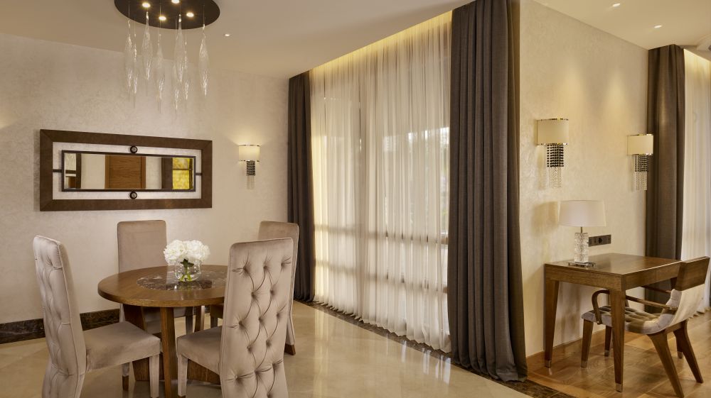 One-Bedroom Park Villa with Private Pool, Parklane, a Luxury Collection Resort & Spa 5*