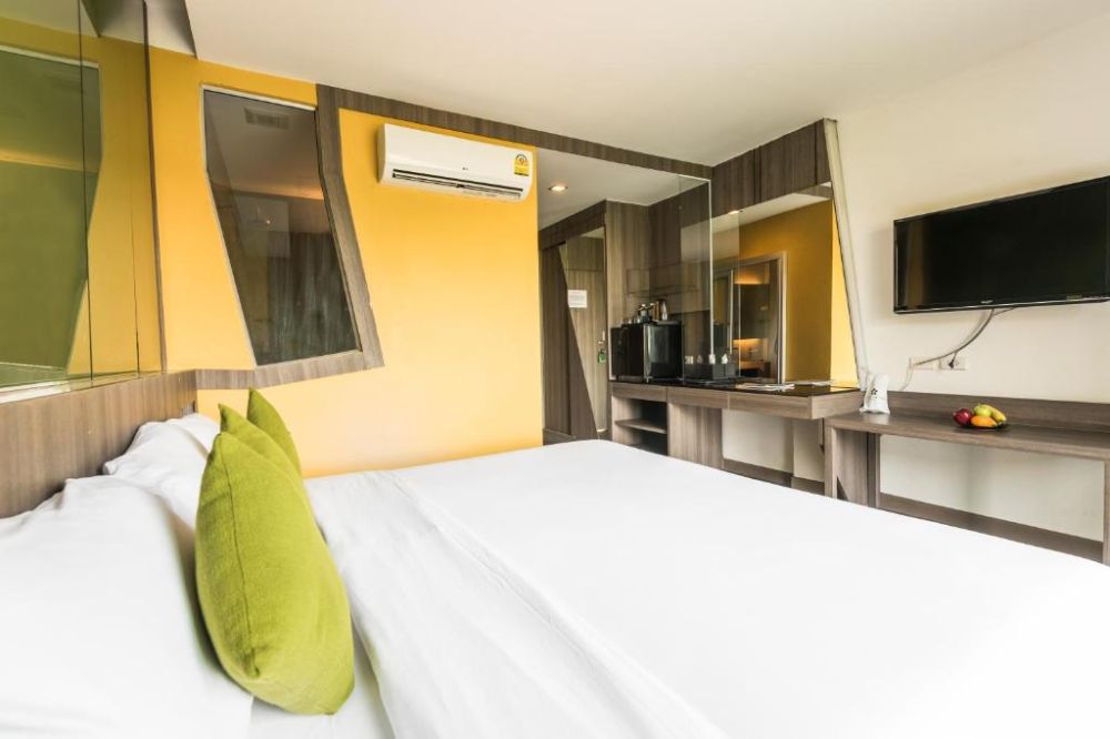 Deluxe, Lantana Hotel & Resort 4*