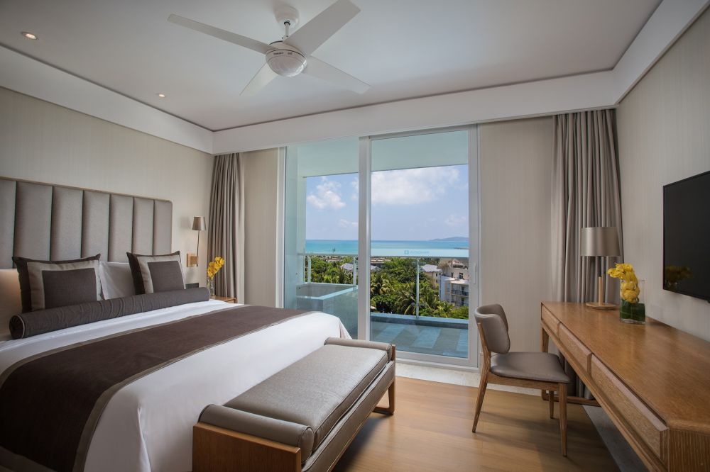 Deluxe Twin Beds Suite Ocean View, Wyndham Sanya Bay 5*