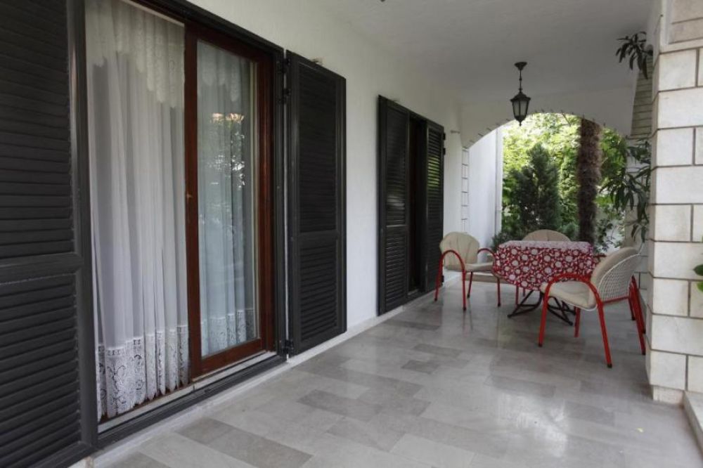 АРР 05+1, Perovic Apartments 4*