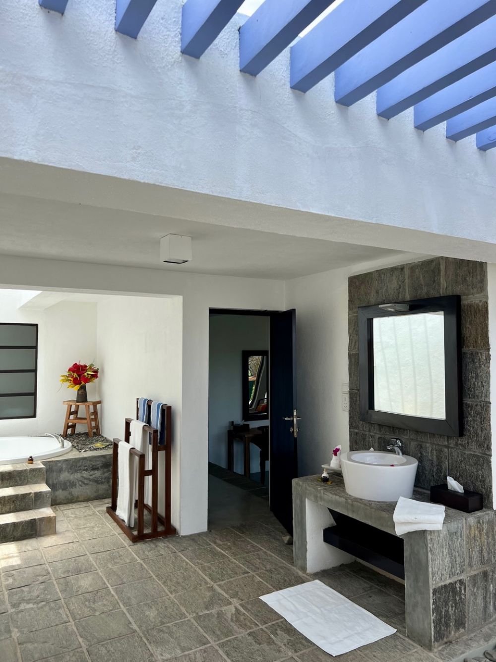 Superior Suite, Buckingham Place (5+ only) 4*