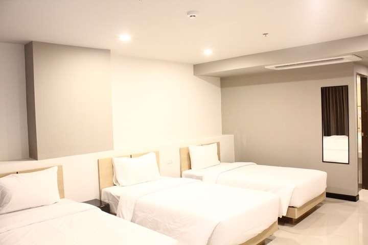 Deluxe Triple Room, Beston Pattaya 4*