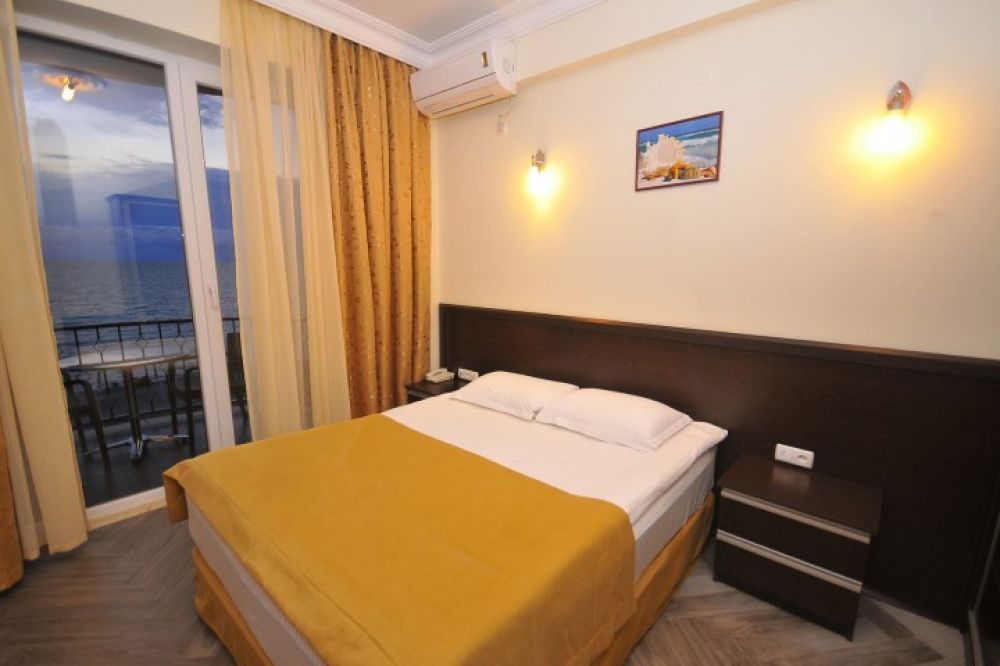 Standard DBL/TRPL Sea View and Balcony (Block A-B), Neptun 3*