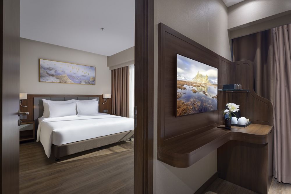 Family TRPL, Annova Nha Trang Hotel 5*