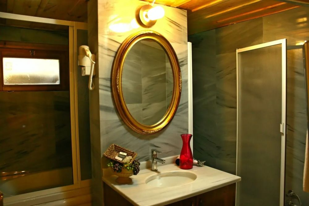 Quadruple Room, Divas Hotel 3*