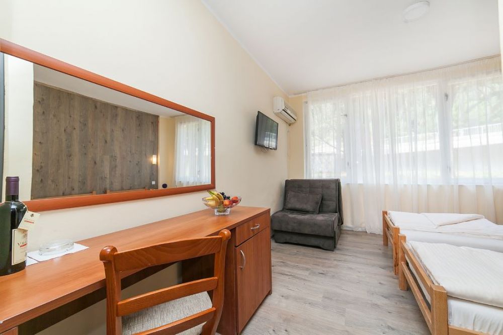 DBL Economy, Park 3*