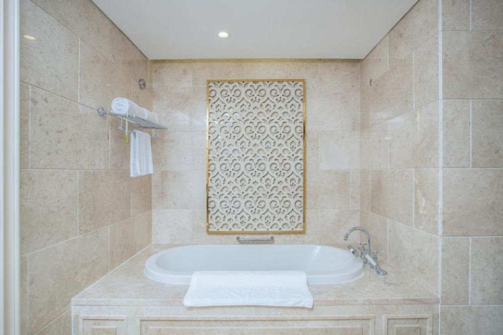 Deluxe Suite OV, Wyndham Grand Phu Quoc Resort 5*