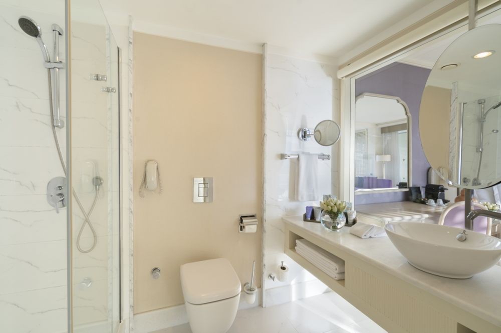 Deluxe Terrace Room, Rixos Downtown Antalya 5*