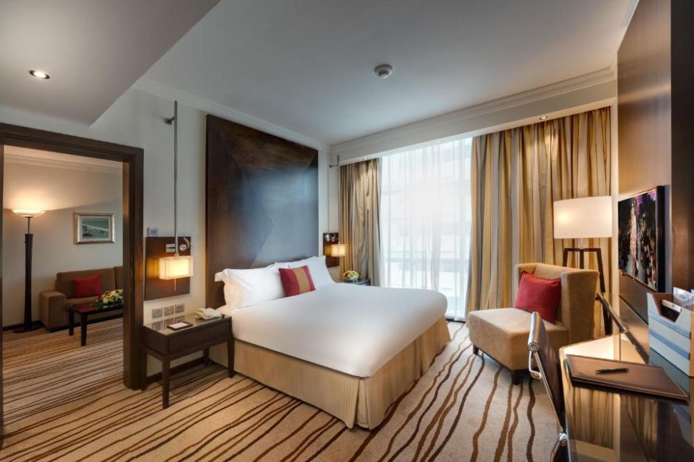 One Bedroom Suite, Radisson Blu Hotel Barsha Heights (Ex. Media Rotana) 5*