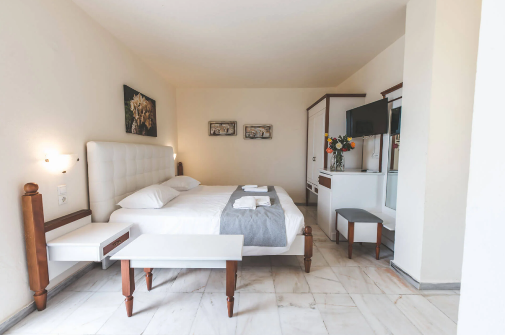 Standard Double Balcony/Terrace, Chrispy World Hotel & Waterpark Resort 4*