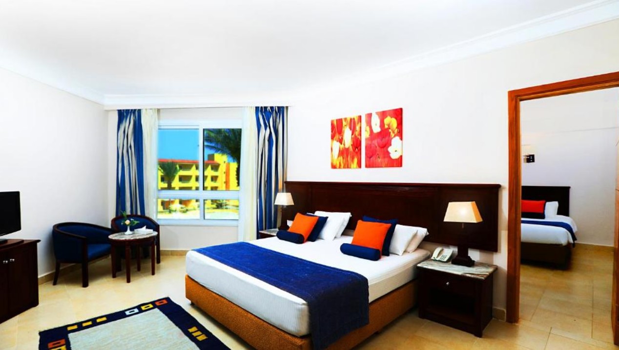 Family Connecting GV/PV, Amwaj Beach Club Resort (ex. Albatros Beach Club Abu Soma) 4*