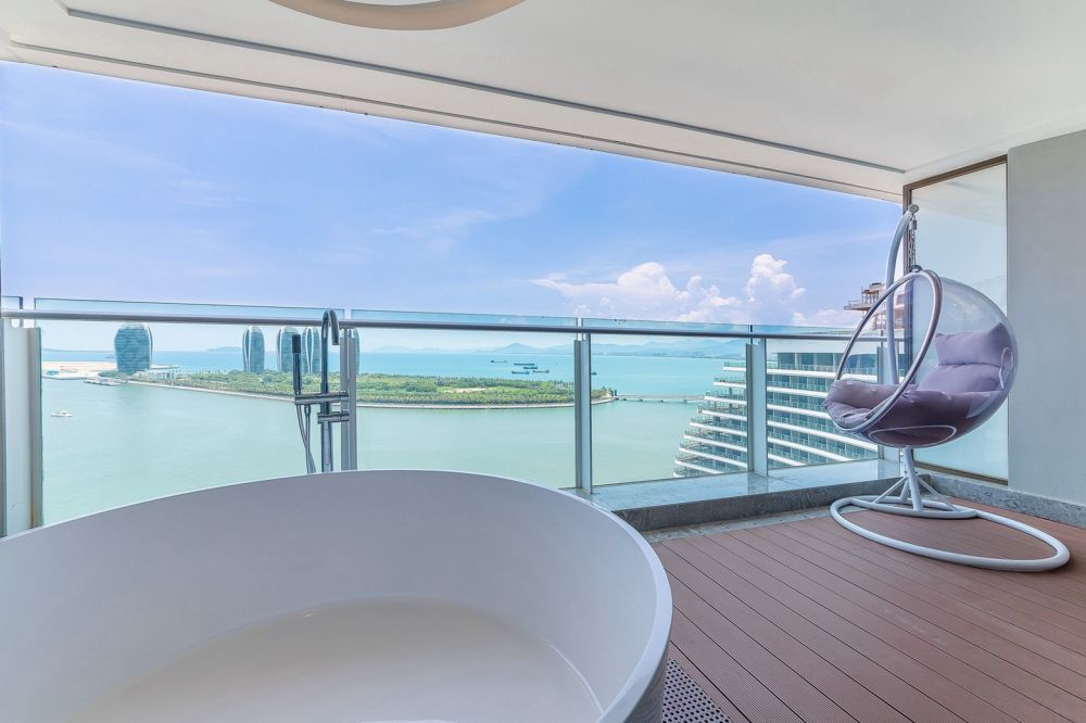 Deluxe Family suite with Ocean view, Tiancheng Central Coast Seaview Hotel Sanya 5*