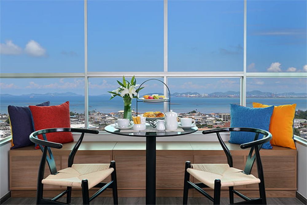 Grand Deluxe, Centre Point Prime Hotel Pattaya 5*