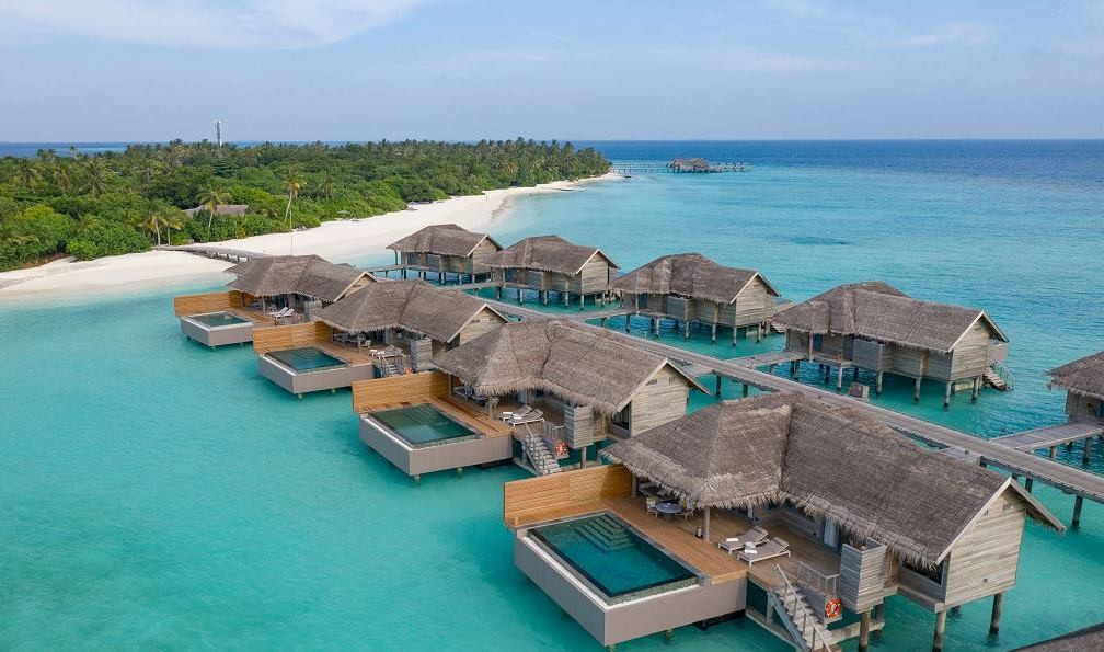 Over Water Pool Villa, Vakkaru Maldives 5*