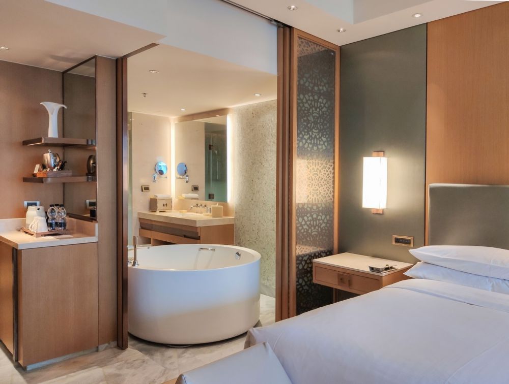 Deluxe Ocean View Room KING BED, JW Marriott Hotel Sanya Dadonghai Bay (ex. Sanya Marriott) 5*
