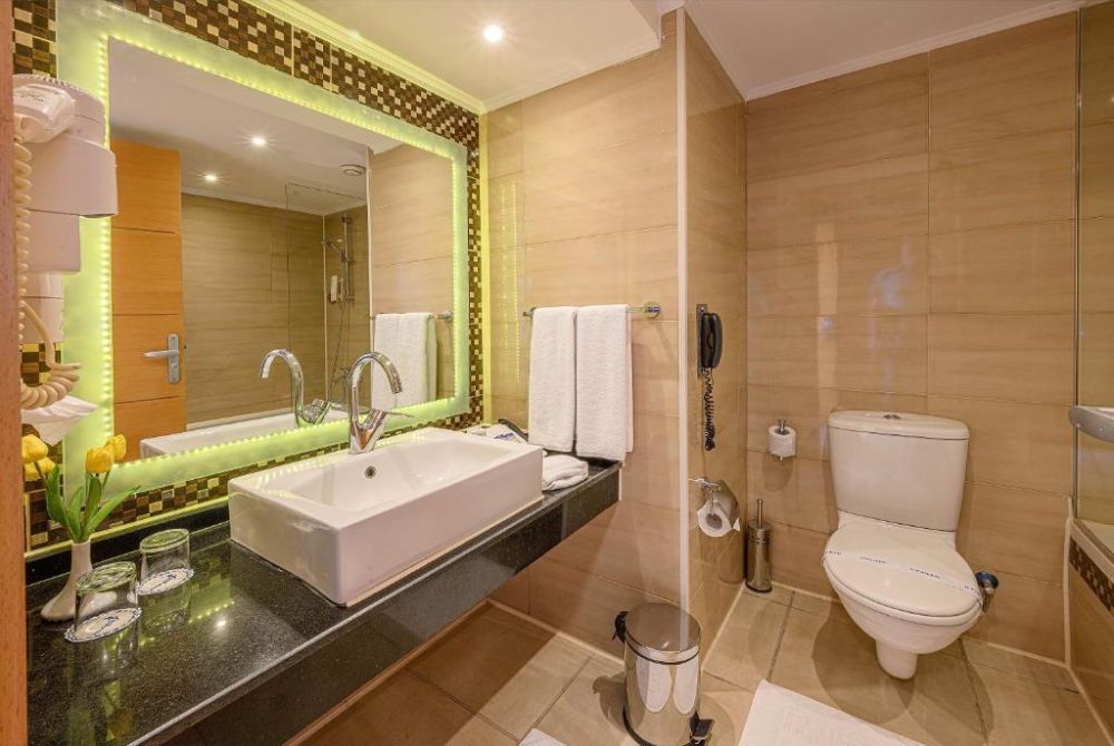 Family Connecting GV/PV, Amwaj Beach Club Resort (ex. Albatros Beach Club Abu Soma) 4*