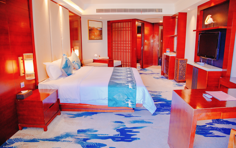Luxury OV/ Luxury OV Family, Sanya Marina Sea View Hotel (ex.Marina Spa Hotel Sanya) 4*