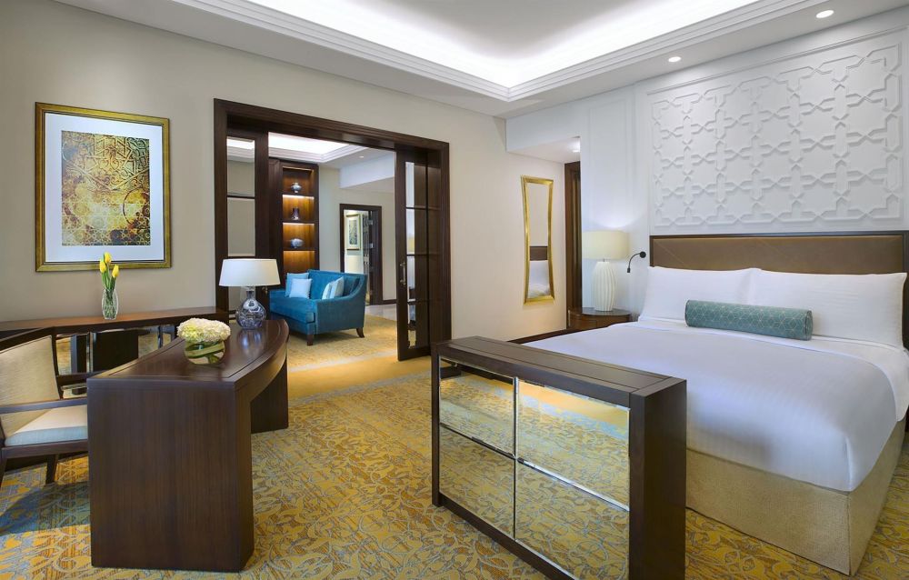 Family Suite, The Ritz-Carlton, Dubai 5*