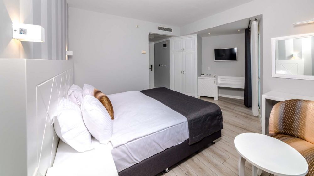 Standard, Motto Premium Hotel Spa 