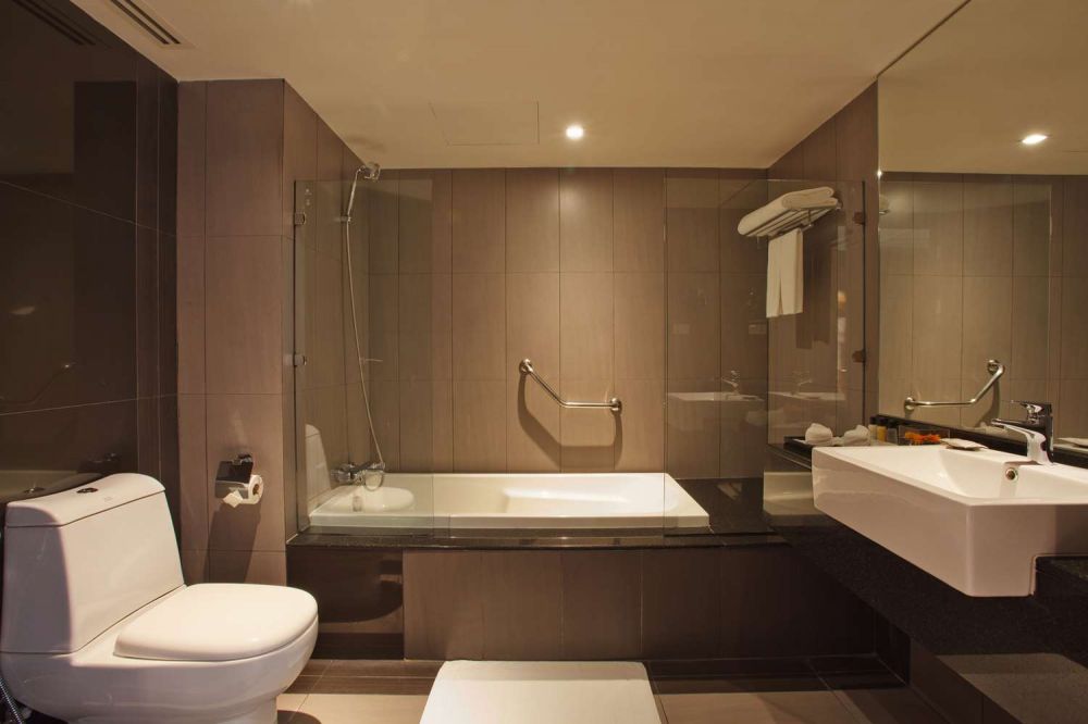 Executive Suite, The Mandison Bangkok (ex.Golden Tulip Mandison) 4*