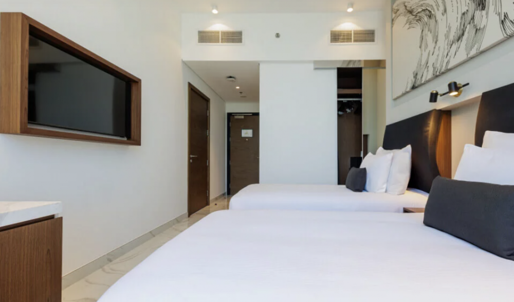 Standard Room, Holiday Inn Dubai Village Circle (ex. Avalon Hotel) 3*