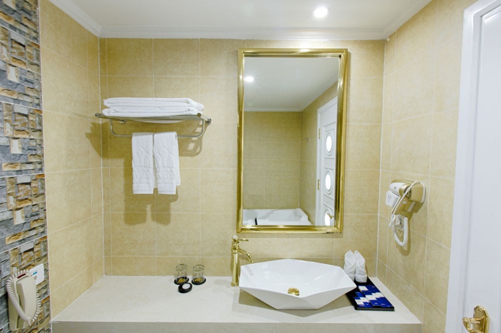 Suite, Fivitel Danang 4*