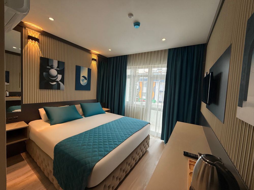 Economy/Standard, Sky Luxe 3*