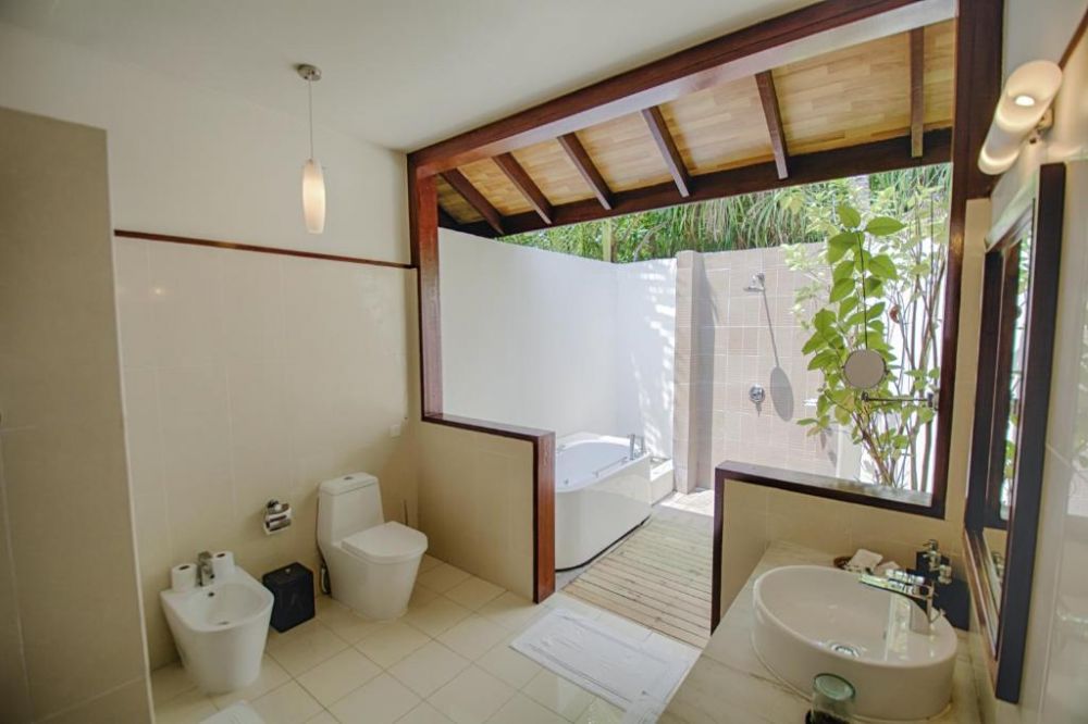 Villa Classic Garden View, Robinson Club Maldives | Adult Only 18+ 4*