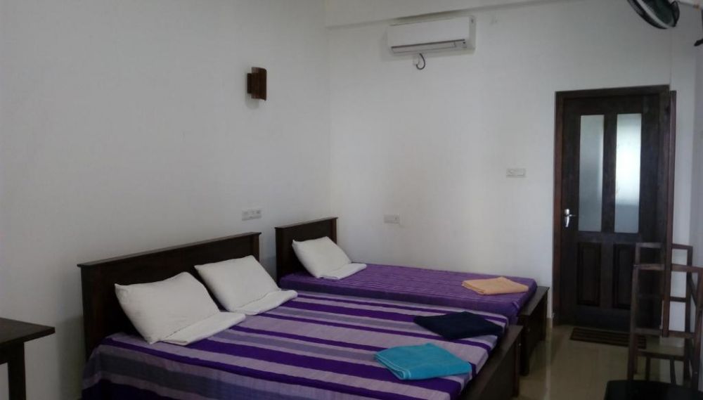 Deluxe Room DBL/Twin Balcony Sea View (Third Floor), Sailors Mirissa 3*