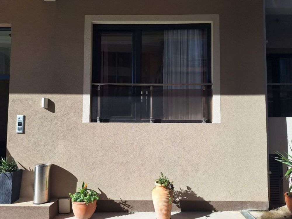 DBL French Balcony, Maini Aparthotel 3+