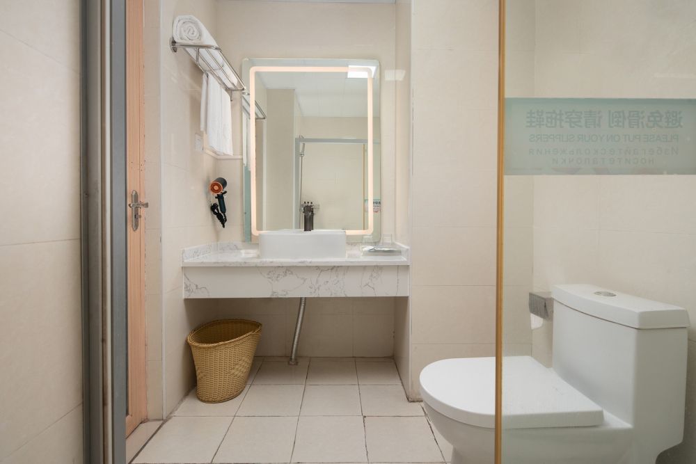 Mountain View/ Sea View Room (Building B), Gentl Grown Sanya Seashore 4*