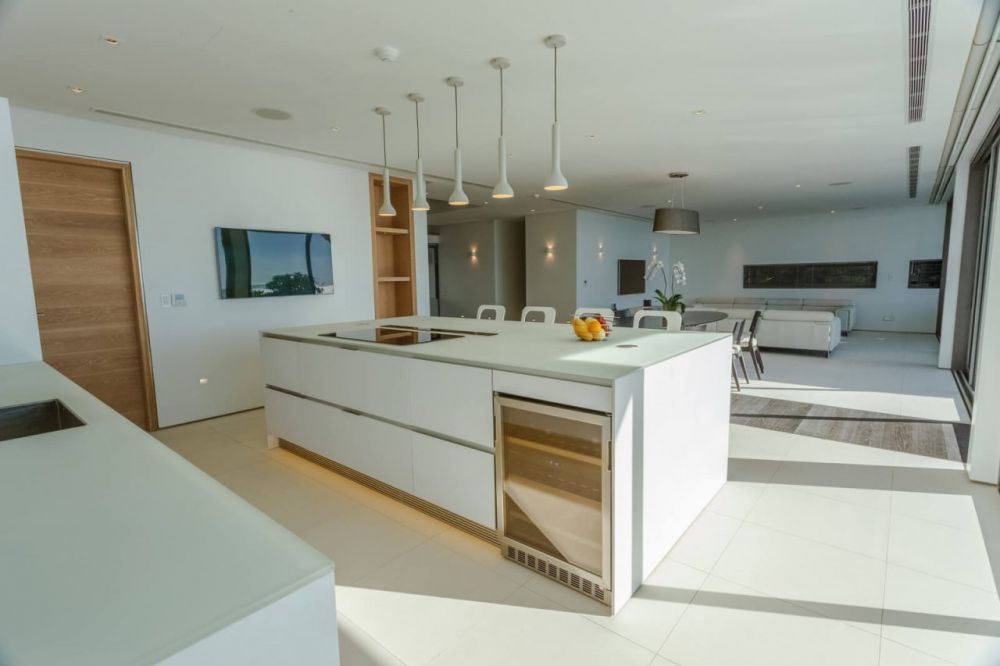 Four-Bedroom Penthouse, Kata Rocks By Infinite Luxury 5*