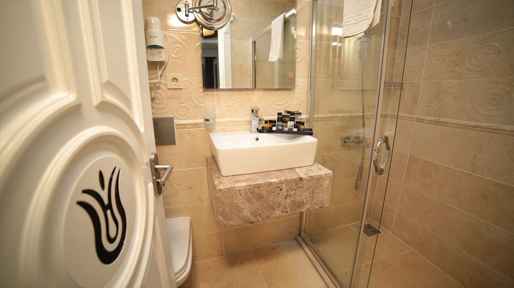 Standard french bed/ twin, Weingart Black Tulip Hotel (Ex.Black Tulip Hotel) 4*