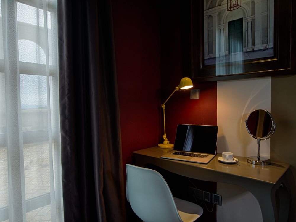 Standard, Mercure Danang French Village Bana Hills 4*