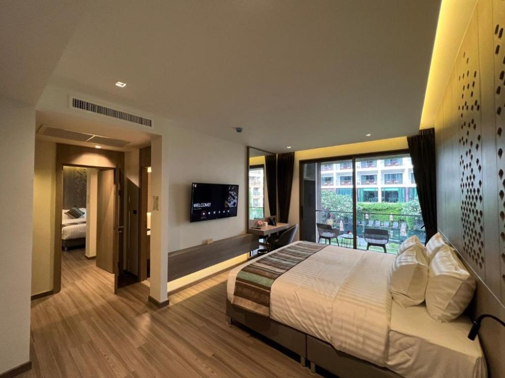 Grand Family Suites (East Wing), Fifth Jomtien 4*